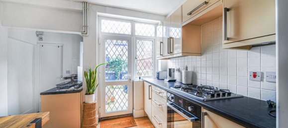 2 Schlafzimmer Haus in Beckenham, United Kingdom, Nr. 14435 17