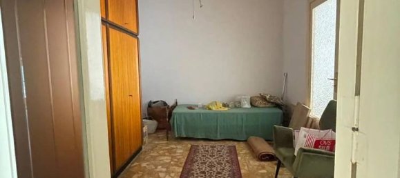 3 rooms Apartment in Reggio Calabria, Italy No. 111440 7