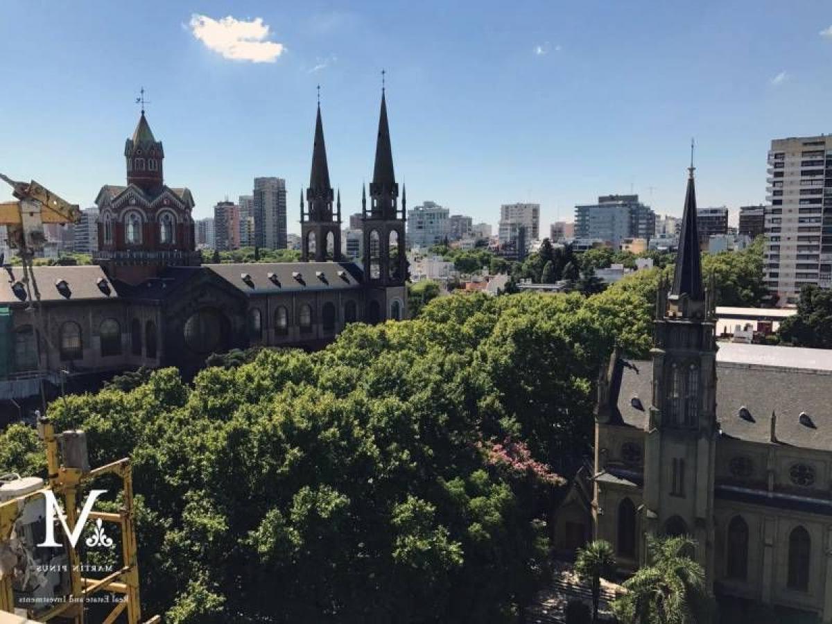 Bâtiment à Buenos Aires, Argentina 2410m² No. 105824