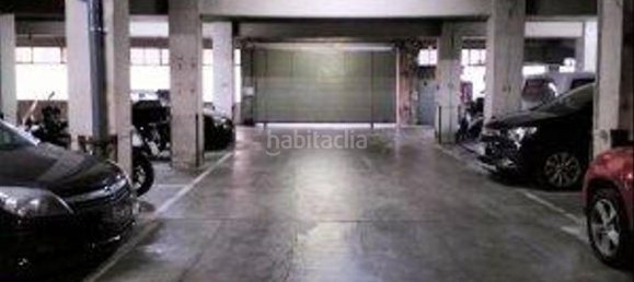  موقف سيارات في Barcelona, Spain 8متر مربع رقم 118544 4