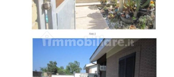 3 bedrooms Villa in Anzio, Italy No. 317582 2