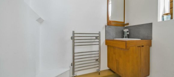 Дом с 2 спальнями в Бекенхэм, Великобритания № 14445 8