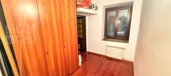 2 bedrooms Apartment in Morlupo, Italy No. 272770 8