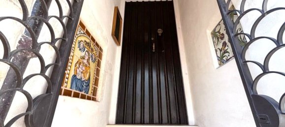 Дом с 3 комнатами в Мартина Франка, Италия № 261136 3