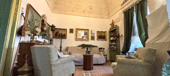 Дом с 3 комнатами в Мартина Франка, Италия № 261136 12