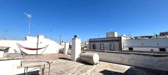 Дом с 3 комнатами в Мартина Франка, Италия № 261136 36