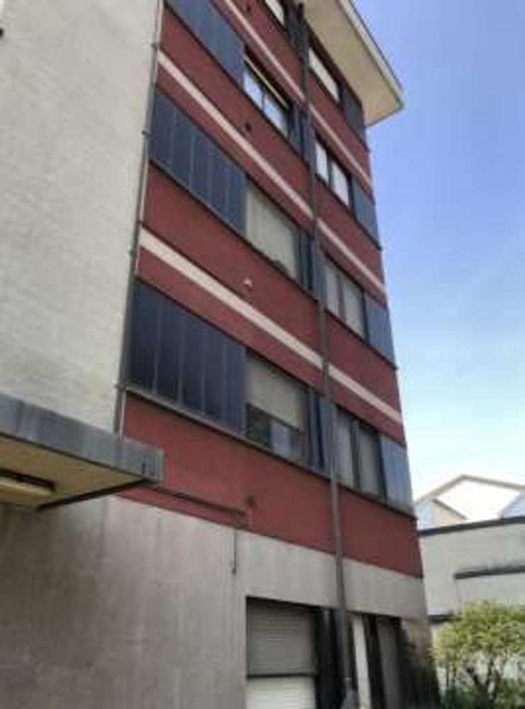 2 rooms Apartment in Milan, Italy No. 240293