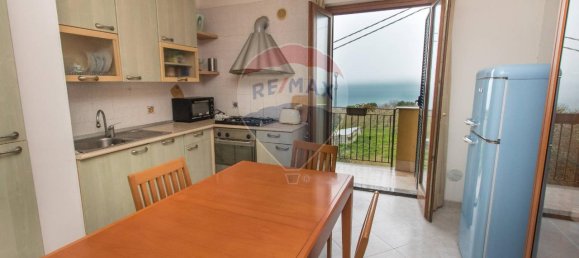 Apartamento de 4 habitaciónes en Ortona, Italy No. 130534 9