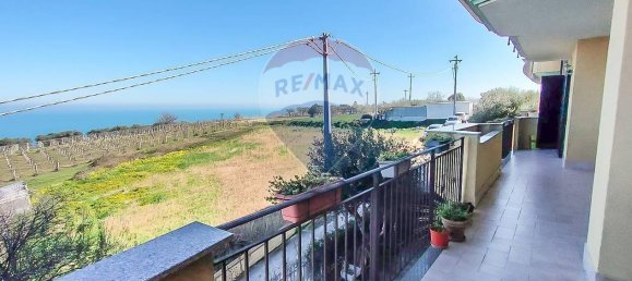 Apartamento de 4 habitaciónes en Ortona, Italy No. 130534 15