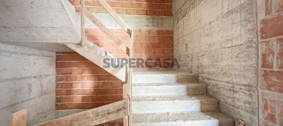 Apartamento de 2 dormitorios en Corroios, Portugal No. 158731 13