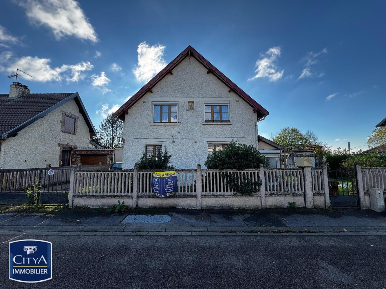 4 bedrooms House in Hirson, France No. 154954