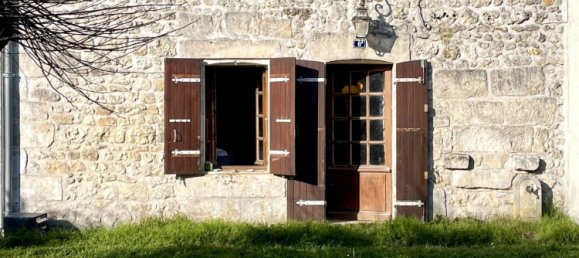 2 chambres Maison à Saint-Porchaire, France No. 100969 18