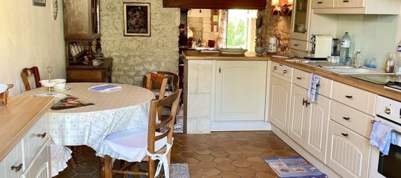 2 chambres Maison à Saint-Porchaire, France No. 100969 5