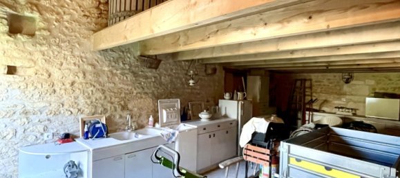 2 chambres Maison à Saint-Porchaire, France No. 100969 3