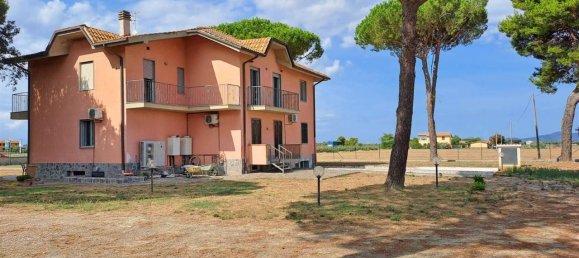 13 rooms Villa in Grosseto, Italy No. 31924 6