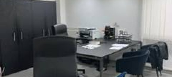 800m² Warehouse in Civitanova Marche, Italy No. 275120 2