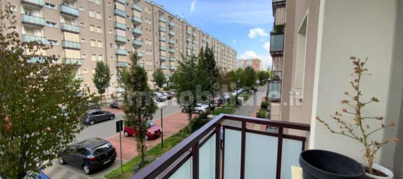 Apartamento de 3 dormitorios en Milan, Italy No. 294635 12