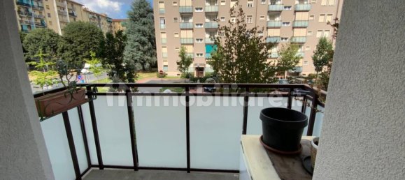 Apartamento de 3 dormitorios en Milan, Italy No. 294635 11
