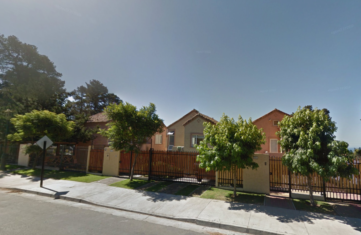 Дом с 5 спальнями в Вальпараисо, Чили № 4286