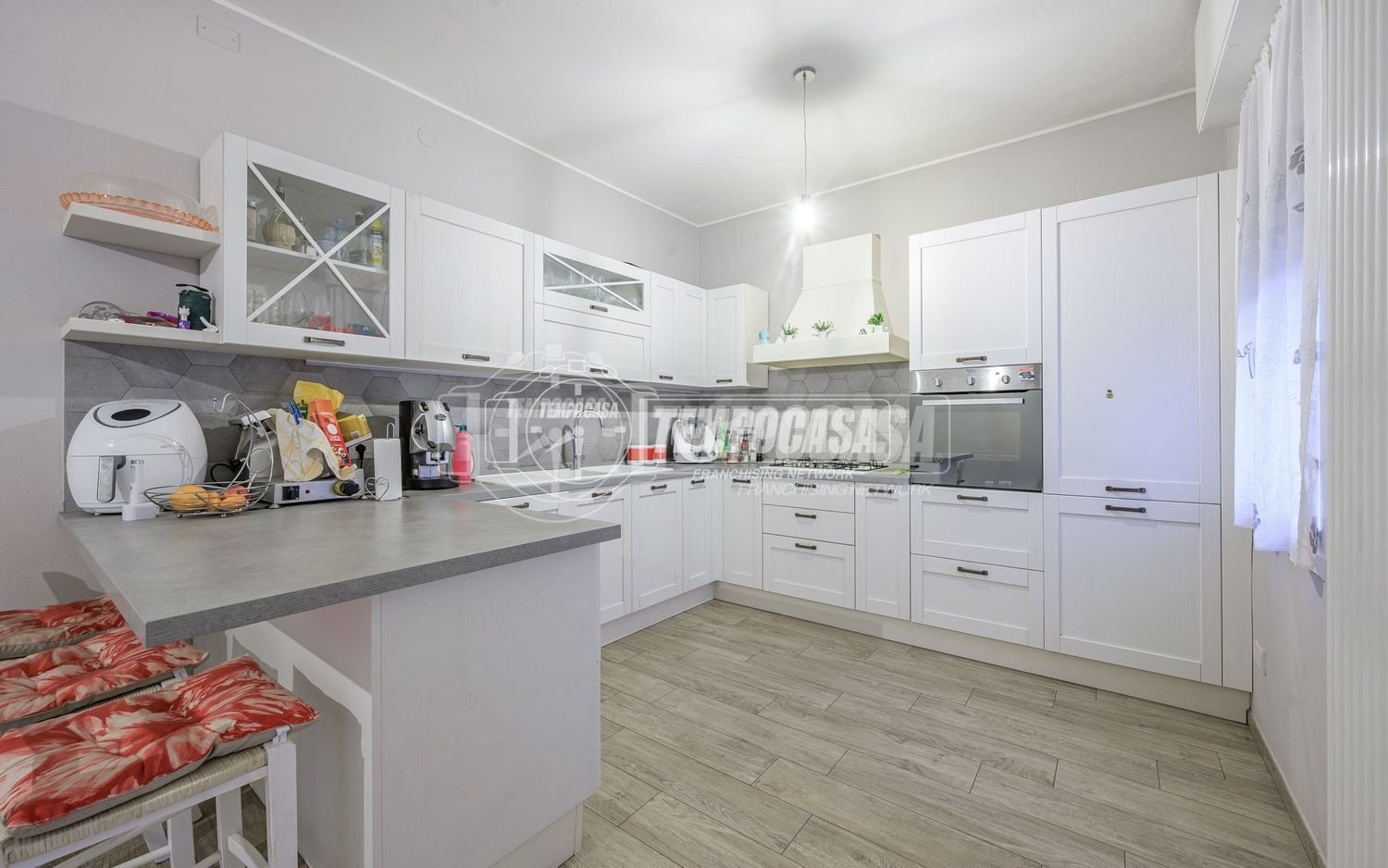 Apartamento de 4 habitaciónes en Maranello, Italy No. 66986