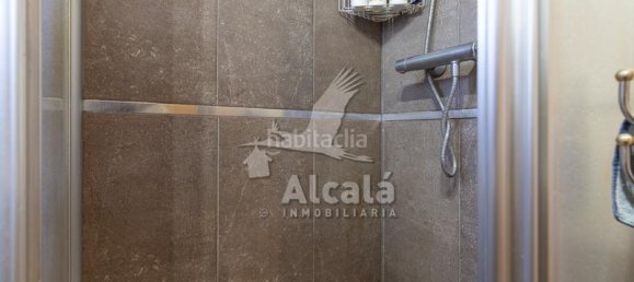 Квартира с 3 спальнями в Алькала-де-Энарес, Испания № 179595 32