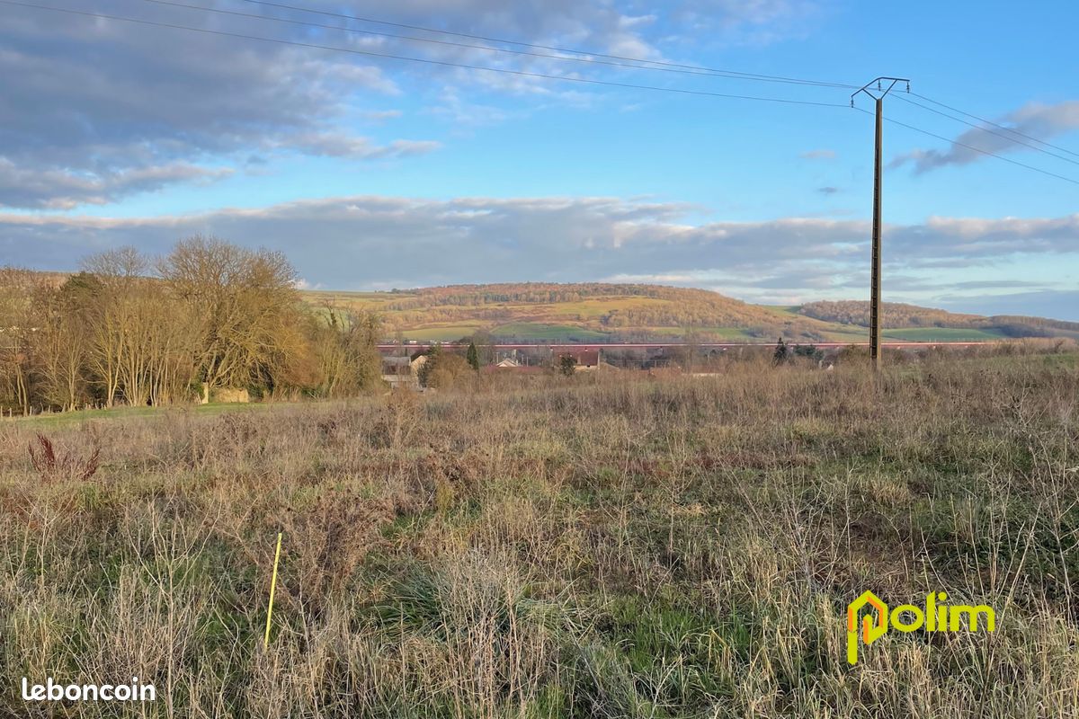 Grundstück in Vandieres, France 456m², Nr. 329586