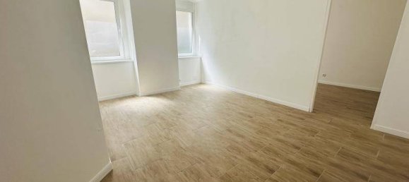 3-salle Bureau à Rudolfsheim-Funfhaus, Austria No. 206640 2