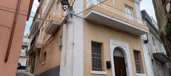 7 rooms House in Messina, Italy No. 290522 25