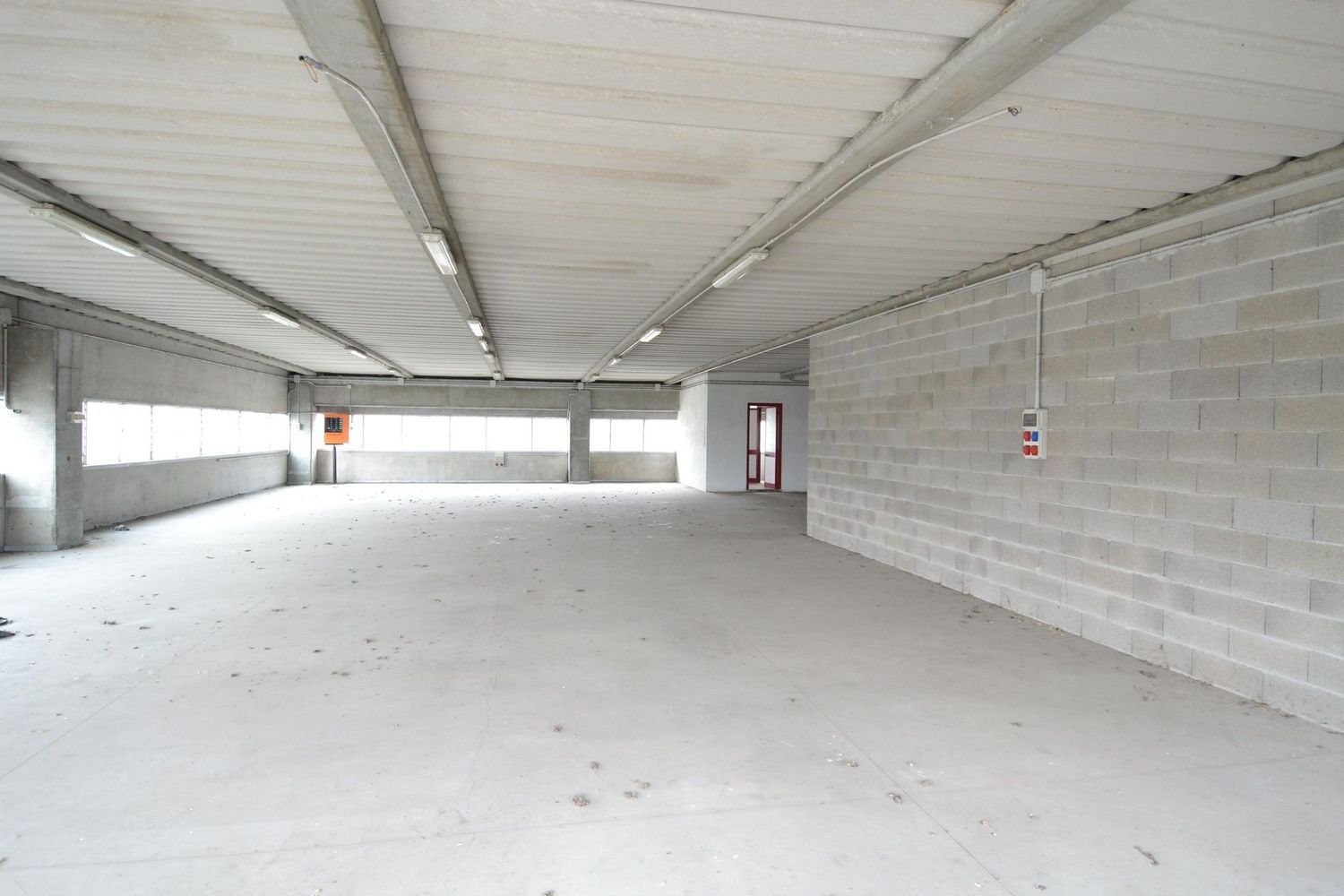 289m² Commercial property in Sovizzo, Italy No. 151751