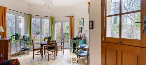 3 chambres Châteaux à La Celle-Saint-Cloud, France No. 131610 10