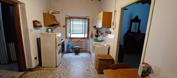 6 rooms Duplex in Figline e Incisa Valdarno, Italy No. 222143 12