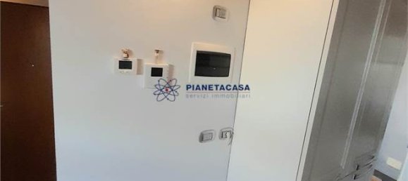 2 Schlafzimmer Wohnung in Bergamo, Italy, Nr. 272860 6