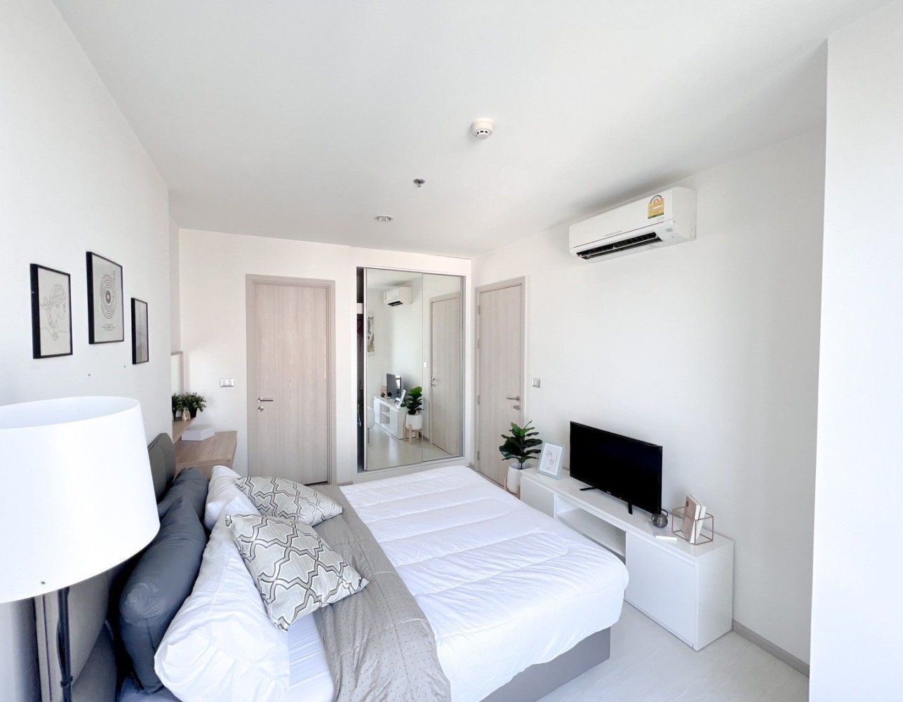 Apartamento em condomínio em Watthana, Thailand N.º 77704