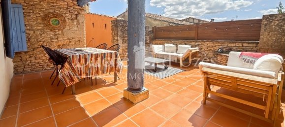 2 Schlafzimmer Stadthaus in Uzes, France, Nr. 344372 5