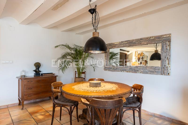 5 chambres Maison à Requena, Spain No. 168466