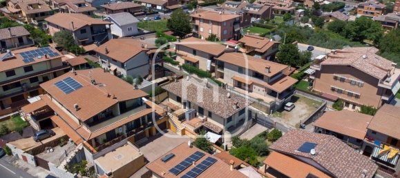 4غرفة منزل في San Cesareo, Italy رقم 26405 36