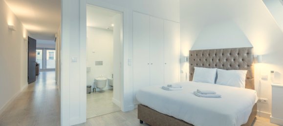 2 bedrooms Apartment in Lisbon, Portugal No. 12707 9