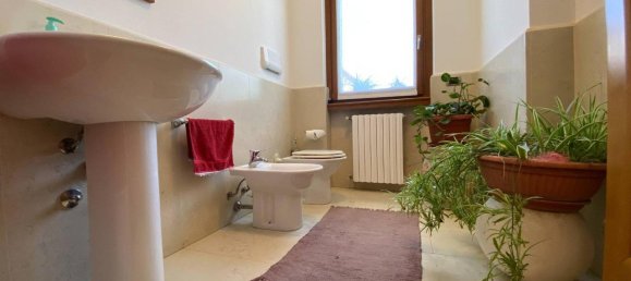 Villa de 7 divisões em Romano di Lombardia, Italy N.º 91518 17