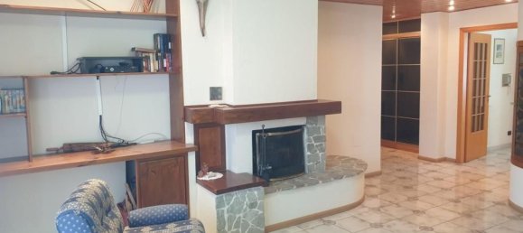 5 bedrooms Apartment in Misterbianco, Italy No. 371229 2