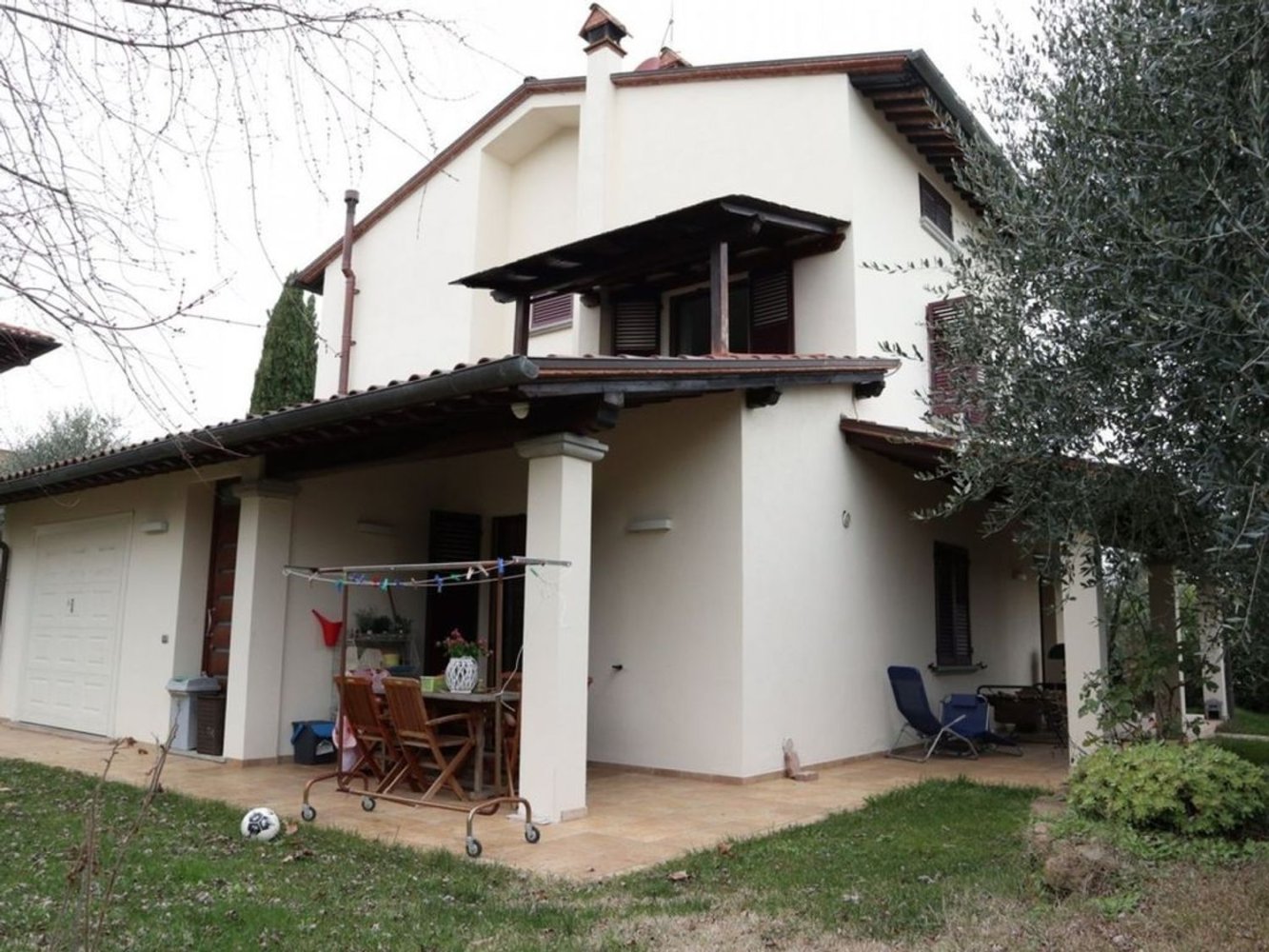 Villa de 10 habitaciónes en Monte San Savino, Italy No. 228471