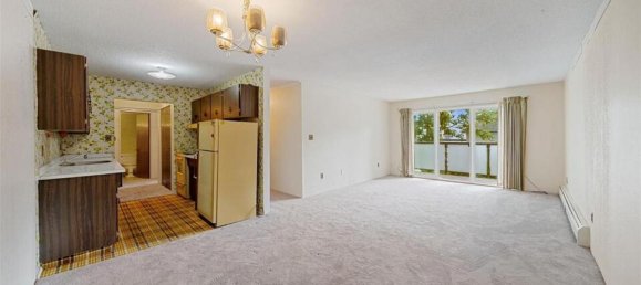 2 bedrooms Condo in British Columbia, Canada No. 1316 7