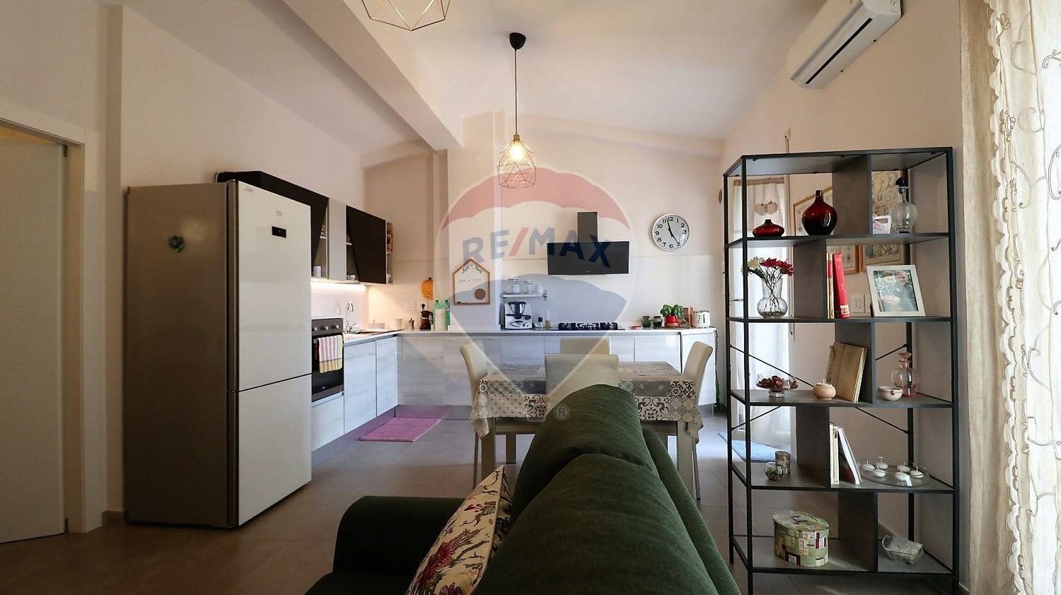 3 rooms Penthouse in Matera, Italy No. 106761