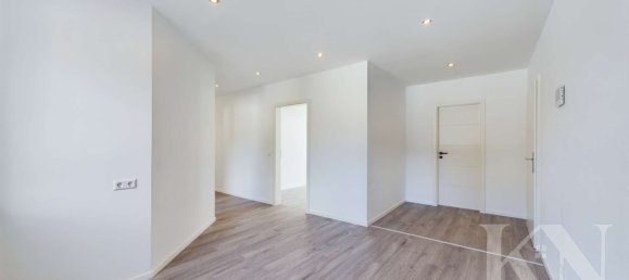 4 غرف نوم شقة في Neunkirchen, Germany رقم 44753 18