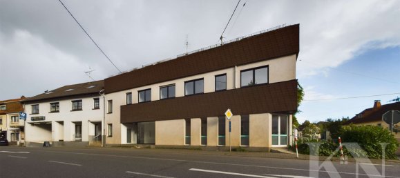 4 غرف نوم شقة في Neunkirchen, Germany رقم 44753 22