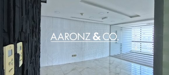 Escritório em Jumeirah Lake Towers, UAE 126 m² N.º 120291 12