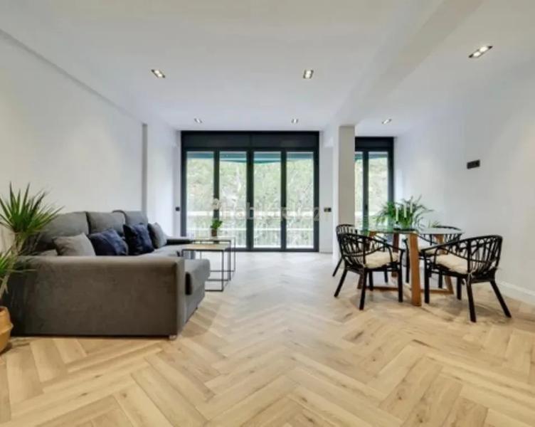 2 bedrooms Apartment in Pedralbes, Spain No. 173866