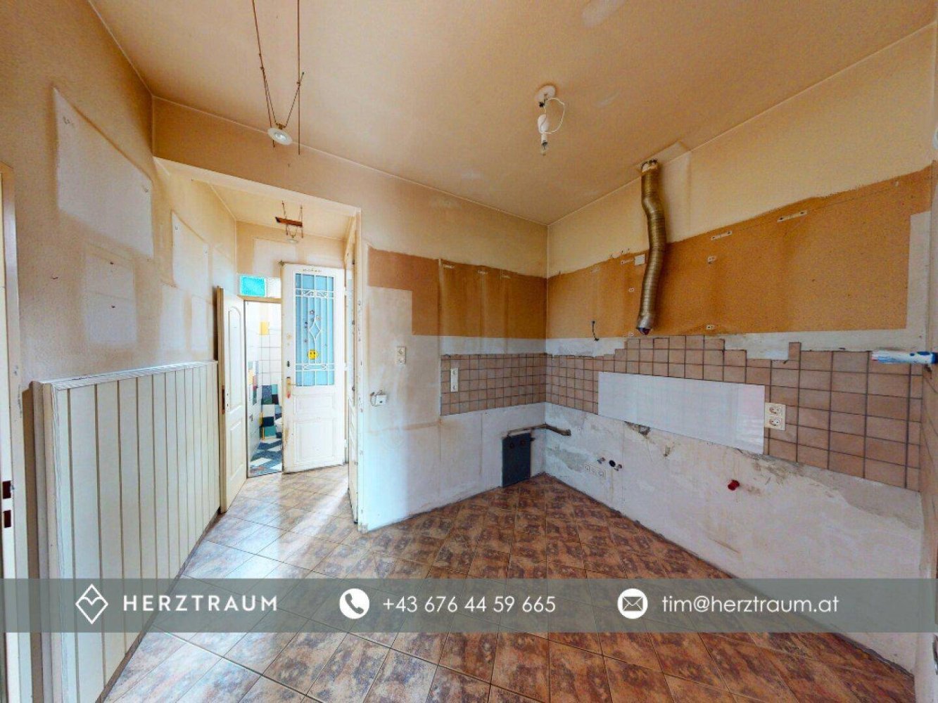 Квартира с 2 комнатами в Дёблинг, Австрия № 236023