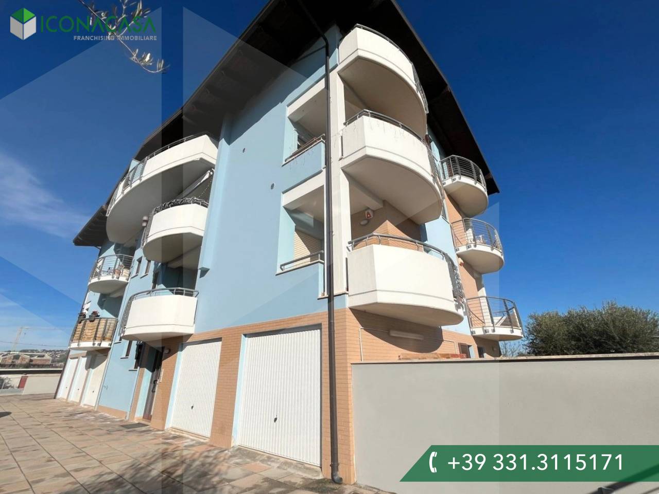 3-Zimmer Doppelhaus in Montesilvano, Italy, Nr. 25405