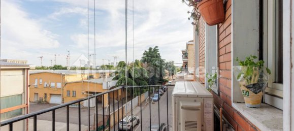 2 chambres Appartement à Baranzate, Italy No. 332648 4