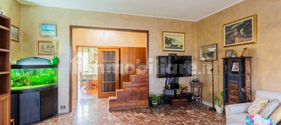 2 chambres Appartement à Baranzate, Italy No. 332648 3